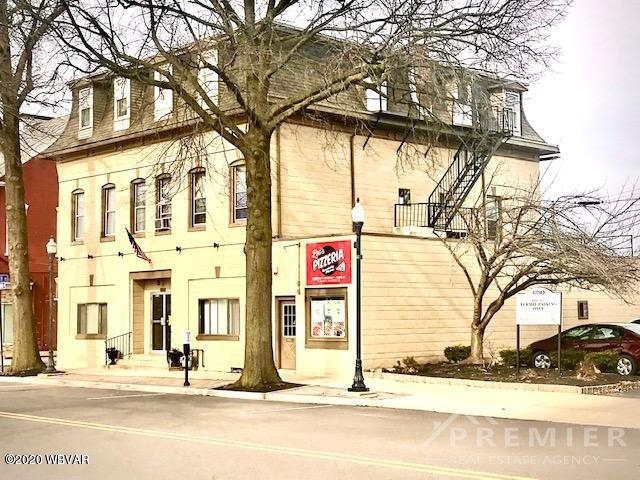 460-462 William St, Williamsport, PA à vendre - Photo principale - Image 1 de 1