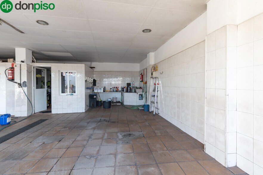 Camino Nuevo de la Cueva, 4, Maracena, Granada à vendre - Photo du bâtiment - Image 3 de 20