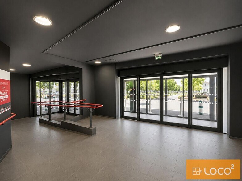 13 Boulevard Silvio Trentin, Toulouse for lease - Lobby - Image 2 of 2