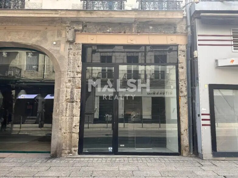 Commerce de détail dans Saint-Étienne à louer - Photo du bâtiment - Image 1 de 4