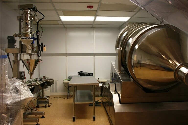 2231 Linwood Ave, Naples, FL à vendre - Photo du bâtiment - Image 3 de 13