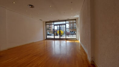 Retail in Logroño, La Rioja for lease Interior Photo- Image 1 of 5