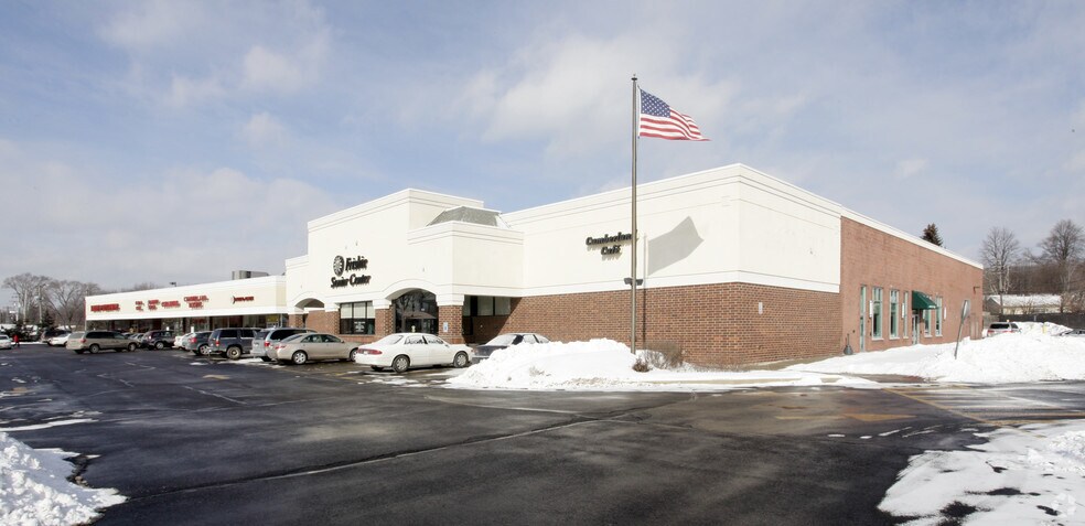 22-58 E Northwest Hwy, Des Plaines, IL à louer - Photo du bâtiment - Image 1 de 2