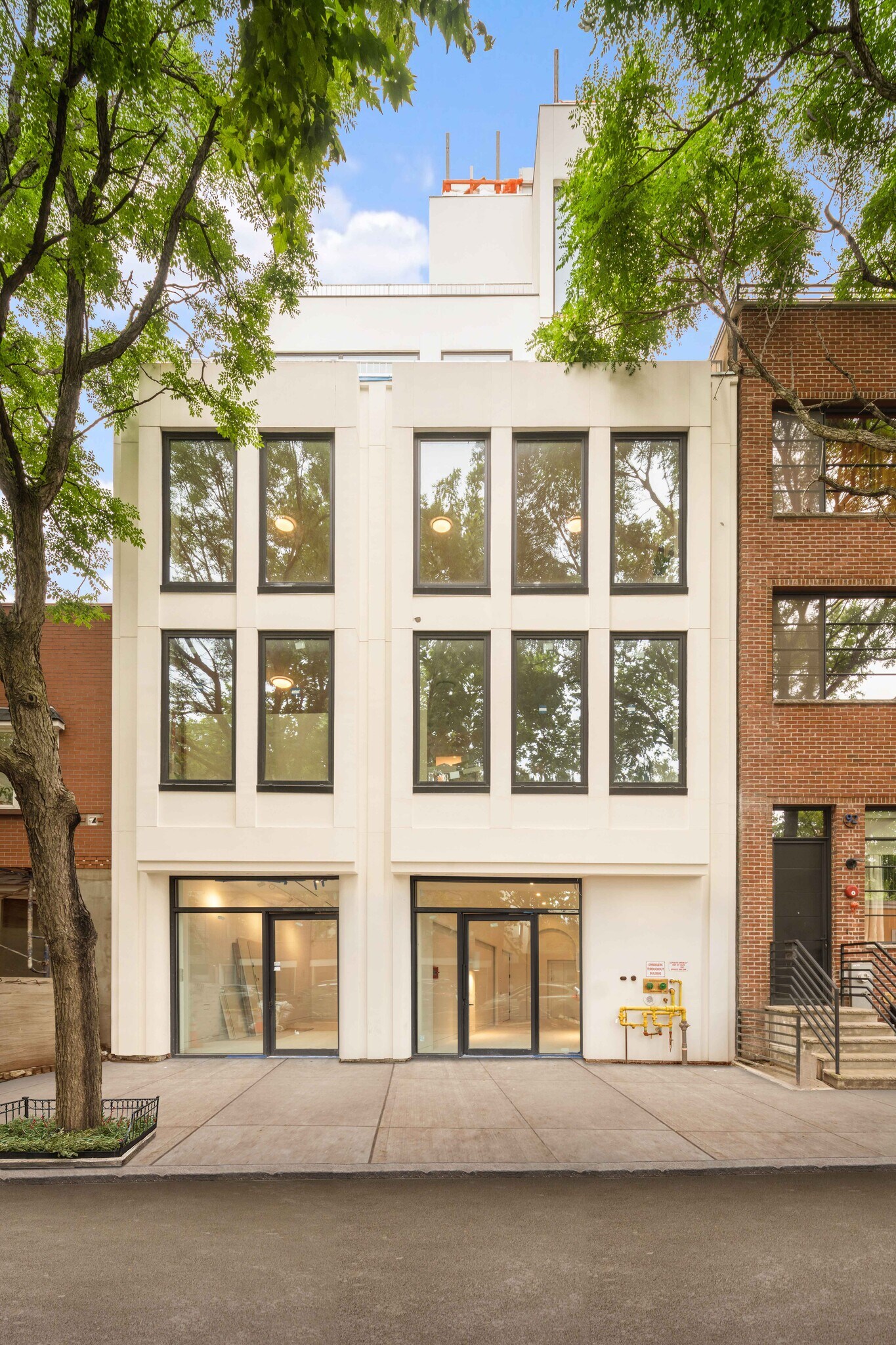 94 Guernsey St, Brooklyn, NY à vendre Photo principale- Image 1 de 9