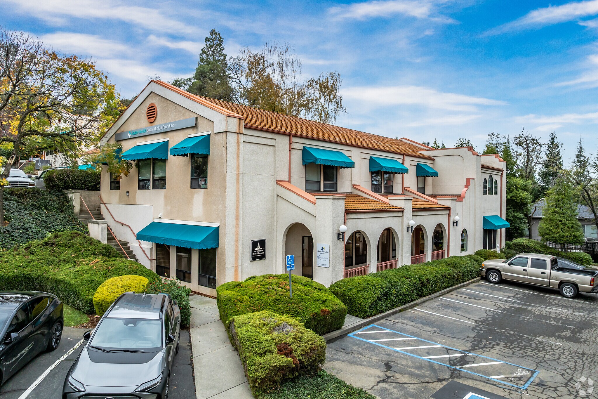 412 Auburn Folsom Rd, Auburn, CA for lease Building Photo- Image 1 of 6