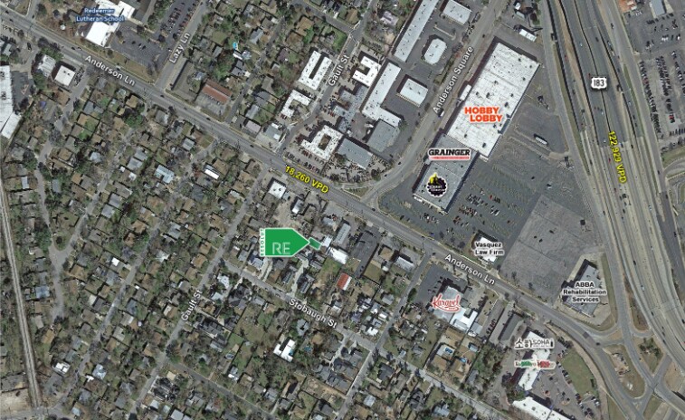 1115 W Anderson Ln, Austin, TX à louer - Photo du bâtiment - Image 3 de 4