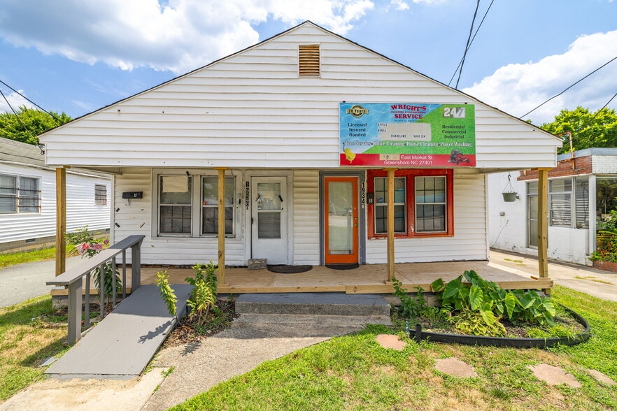 1934 E Market St, Greensboro, NC for sale - Building Photo - Image 1 of 10