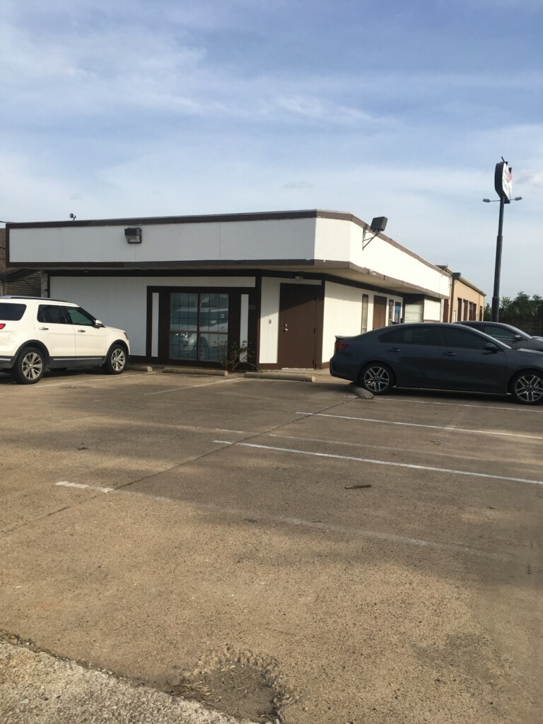 114 W Fairmeadows Dr, Duncanville, TX for sale Primary Photo- Image 1 of 6