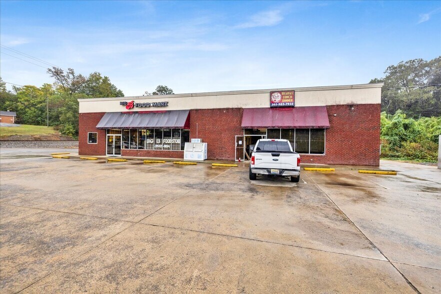 4012 24th St N, Birmingham, AL à louer - Photo du bâtiment - Image 2 de 16