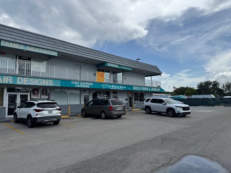 9834-9850 Sandalfoot Blvd, Boca Raton, FL for lease - Building Photo - Image 3 of 31