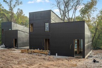 Plus de détails pour 1244 A St, Bentonville, AR - Multi-résidentiel à vendre