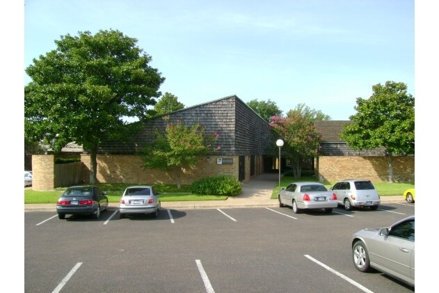 2027 S 61st St, Temple, TX à louer - Autre - Image 2 de 8