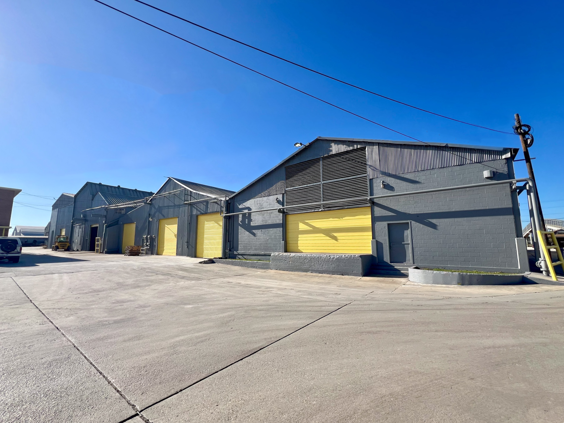2915 S Zarzamora St, San Antonio, TX for lease Building Photo- Image 1 of 10