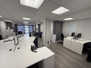 5-6 Church Green W, Redditch for lease Interior Photo- Image 2 of 2