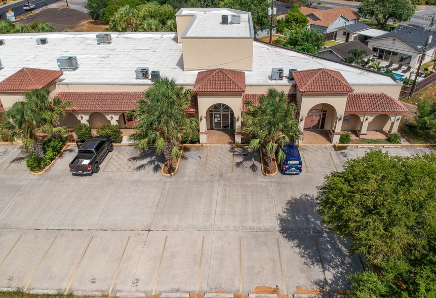 1740 Boca Chica Blvd, Brownsville, TX à vendre - Photo principale - Image 1 de 1