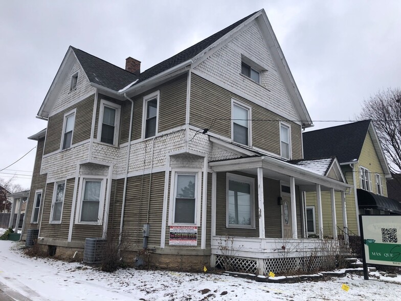 514 N Lake St, Aurora, IL for lease - Primary Photo - Image 1 of 3