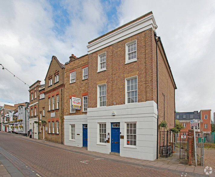 5-6 Church St, Twickenham à louer - Photo du bâtiment - Image 1 de 11