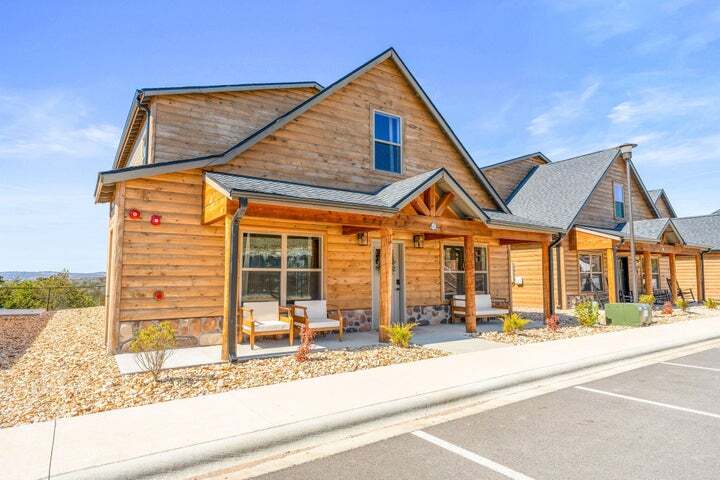 320 Indian Summer Ln, Branson, MO à vendre Photo principale- Image 1 de 6