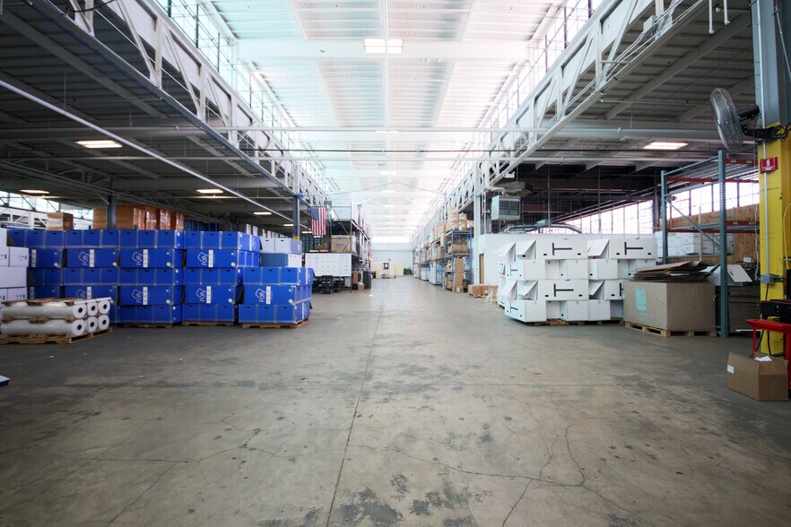 3250 S Central Ave, Cicero, IL à louer - Photo intérieure - Image 3 de 17