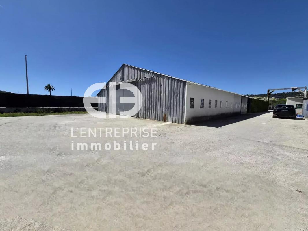 Industrial in Nice for lease Building Photo- Image 1 of 9