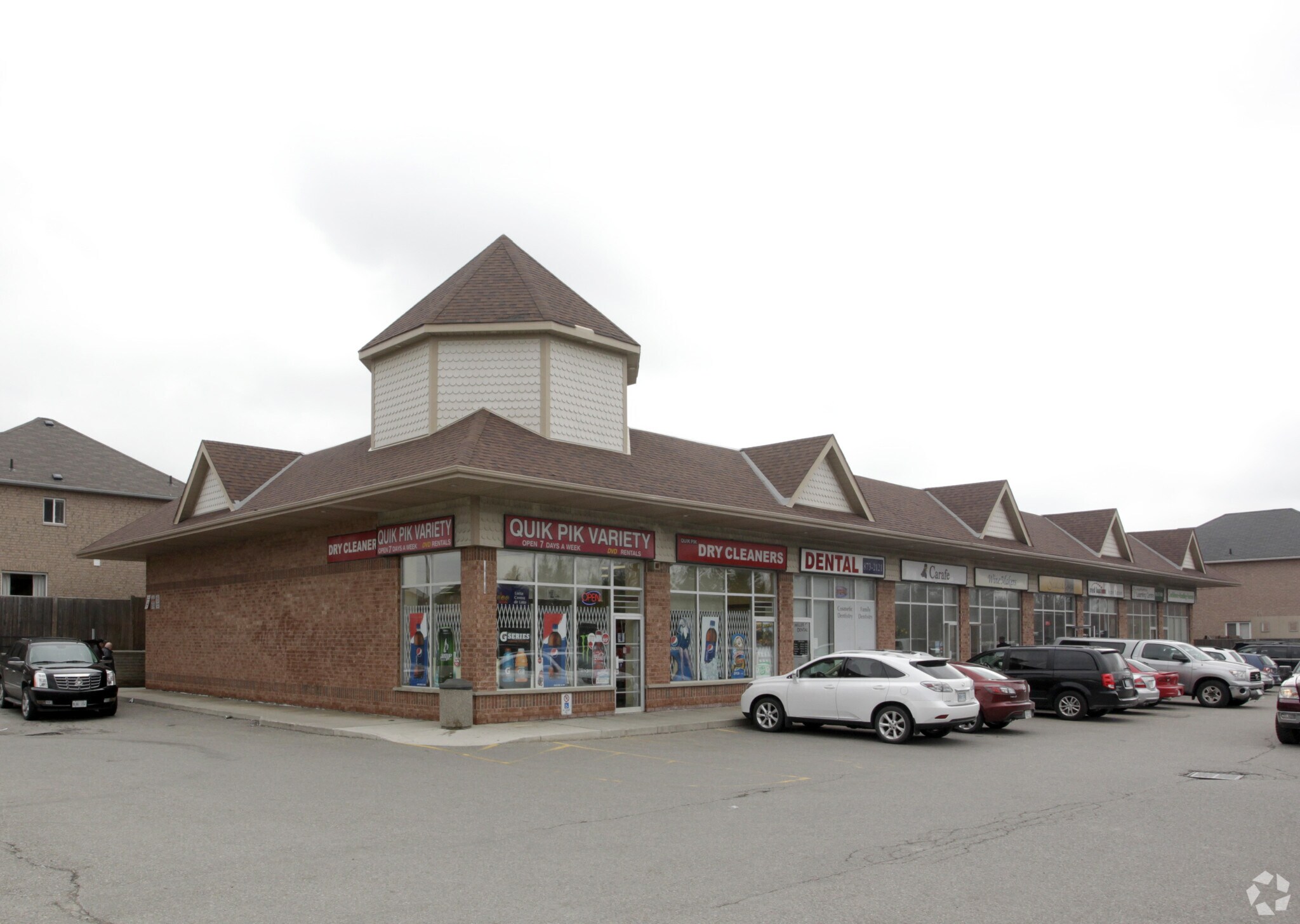 221 Miller Dr, Halton Hills, ON à vendre Photo principale- Image 1 de 1