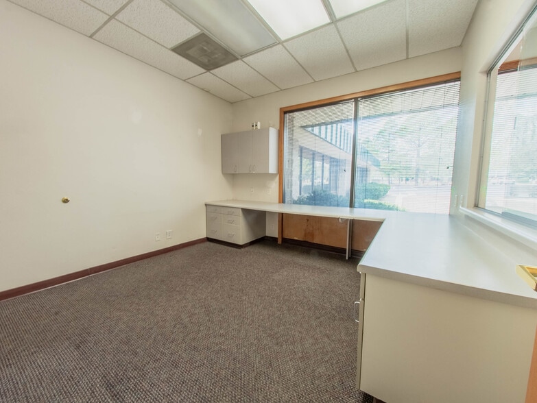 1515 E Cedar Ave, Flagstaff, AZ à louer - Photo du bâtiment - Image 3 de 11