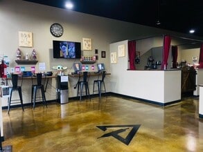 Hwy 151 & Military Dr W, San Antonio, TX à louer Photo intérieure- Image 2 de 6