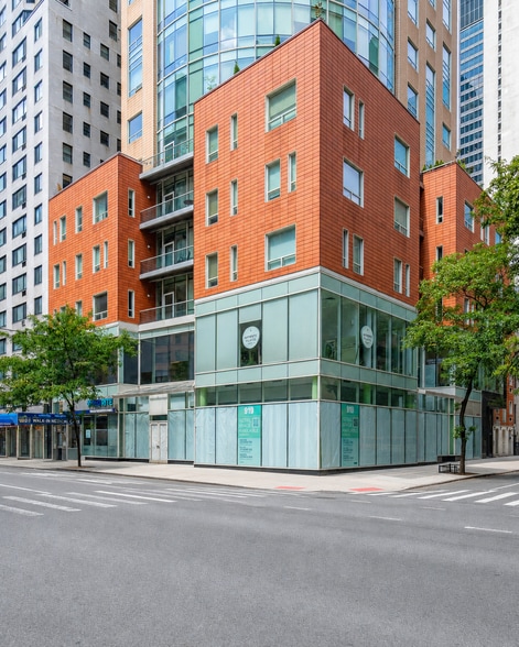 250 East 49th Street portfolio of 2 properties for sale on LoopNet.ca - Building Photo - Image 2 of 12