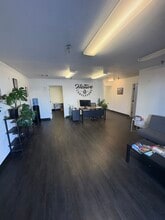 4350 Arville St, Las Vegas, NV à louer Photo intérieure- Image 2 de 11