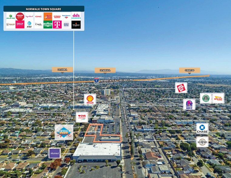 Norwalk Town Square portefeuille de 2 propriétés à vendre sur LoopNet.ca - Photo du bâtiment - Image 3 de 6