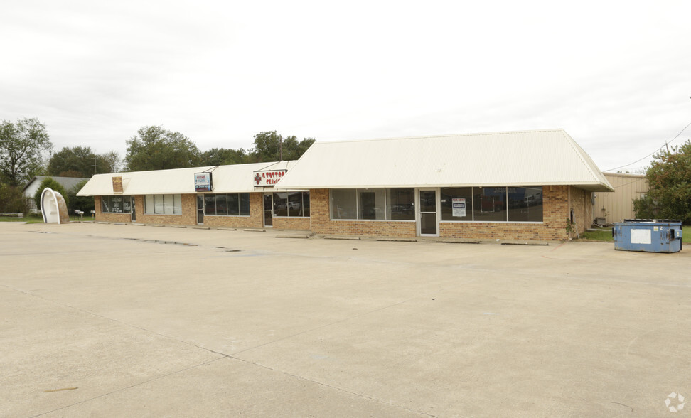 501-507 N 3rd St, Mabank, TX for sale - Primary Photo - Image 1 of 1