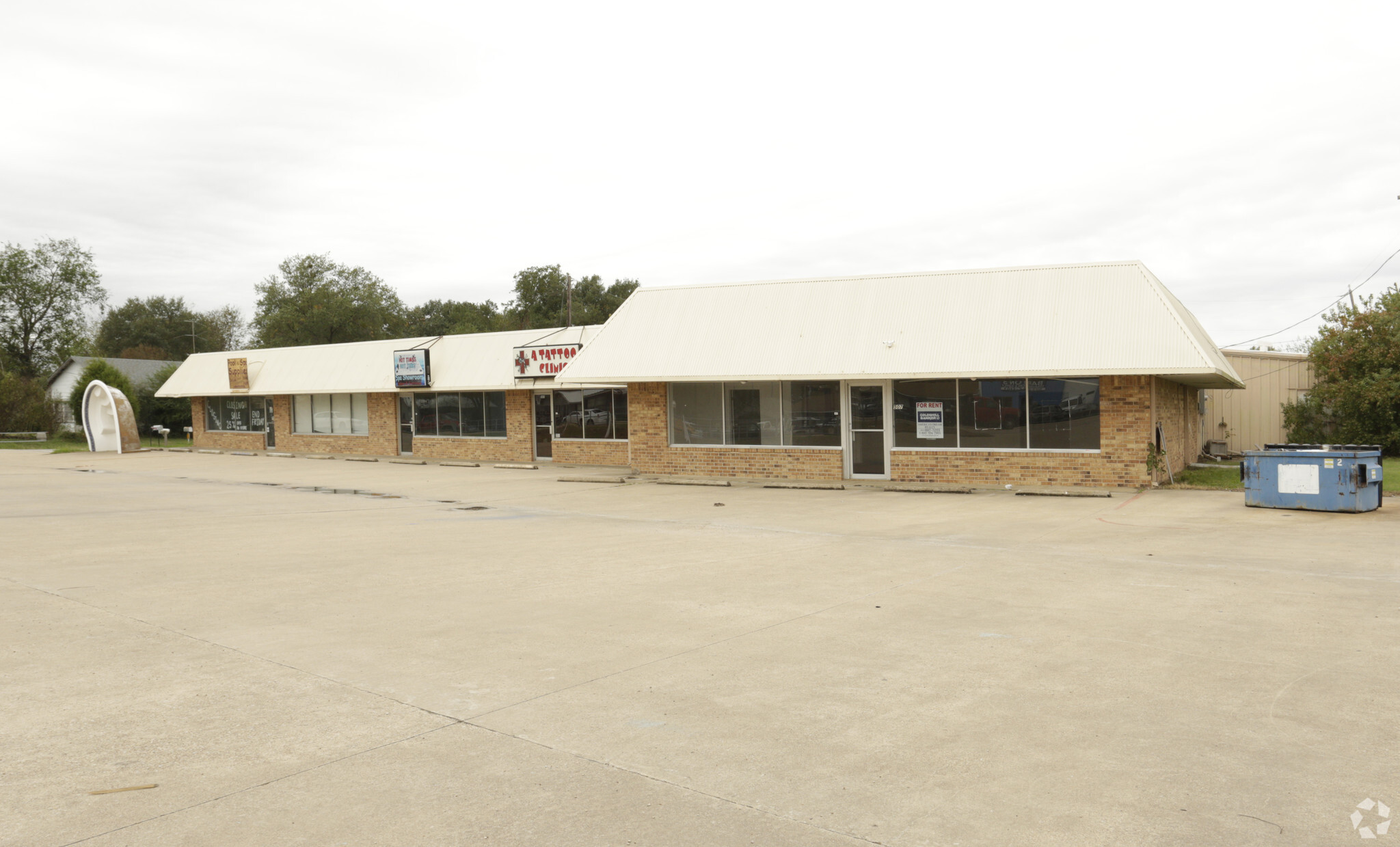 501-507 N 3rd St, Mabank, TX for sale Primary Photo- Image 1 of 1