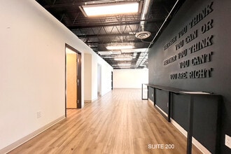 1805 W Van Buren St, Phoenix, AZ à louer Photo intérieure- Image 2 de 8