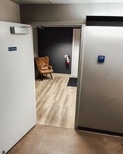 165 W Center St, Marion, OH for lease Interior Photo- Image 1 of 5