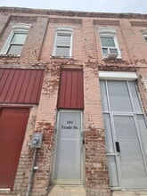 101 E Trade St, Sanford, NC for lease Building Photo- Image 1 of 6