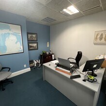 201 N Clinton Ave, Saint Johns, MI for lease Interior Photo- Image 2 of 7