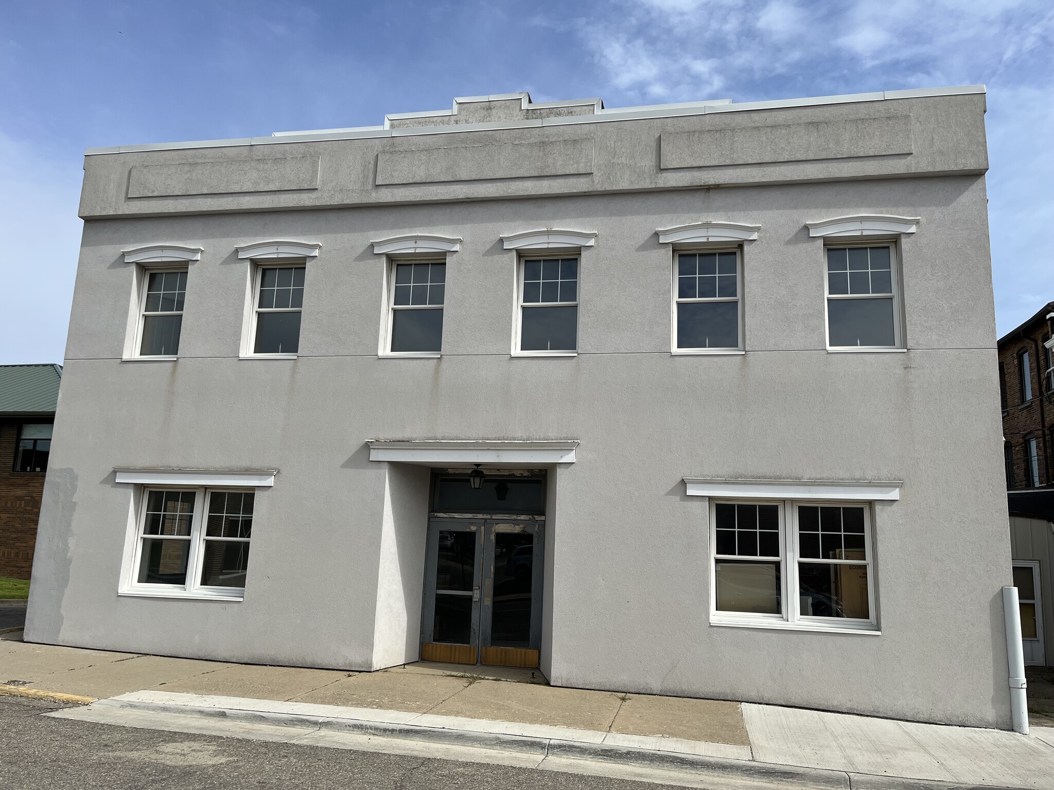 37 McCollum St, Hillsdale, MI for lease Building Photo- Image 1 of 2