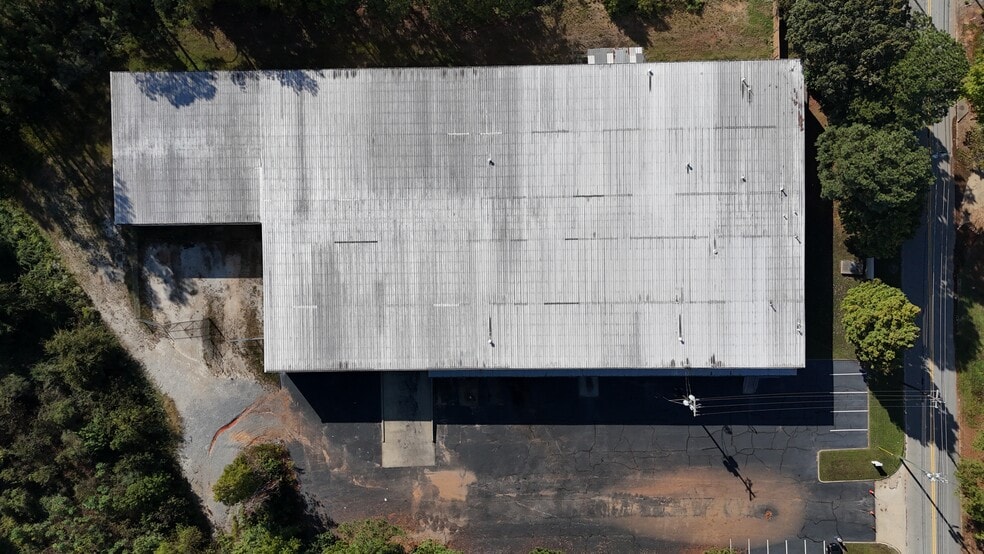 4601 Lewis Rd, Stone Mountain, GA for lease - Building Photo - Image 3 of 19