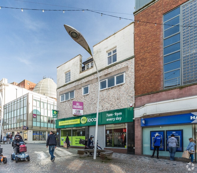 73-75 Church St, Blackpool à vendre - Photo du bâtiment - Image 3 de 7