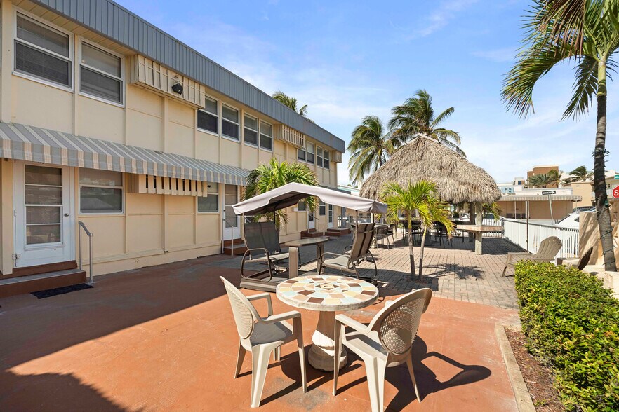 312 Minnesota St, Hollywood, FL à vendre - Photo du bâtiment - Image 2 de 12