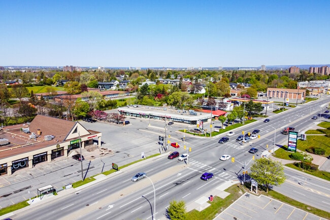 Plus de détails pour 1556 Merivale Rd, Ottawa, ON - Commerce de détail à louer