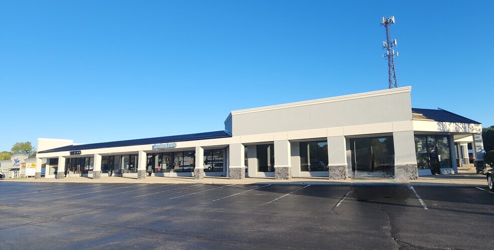 3878-3898 Indian Ripple Rd, Dayton, OH à louer - Photo du bâtiment - Image 2 de 5