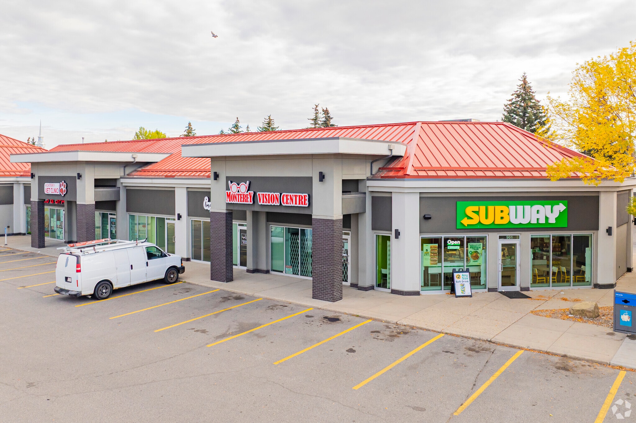 2220 68th St NE, Calgary, AB for sale Primary Photo- Image 1 of 1