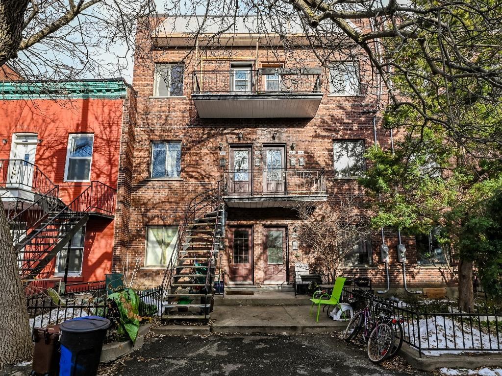 5949-5959 Av De L'esplanade, Montréal, QC for sale Primary Photo- Image 1 of 1