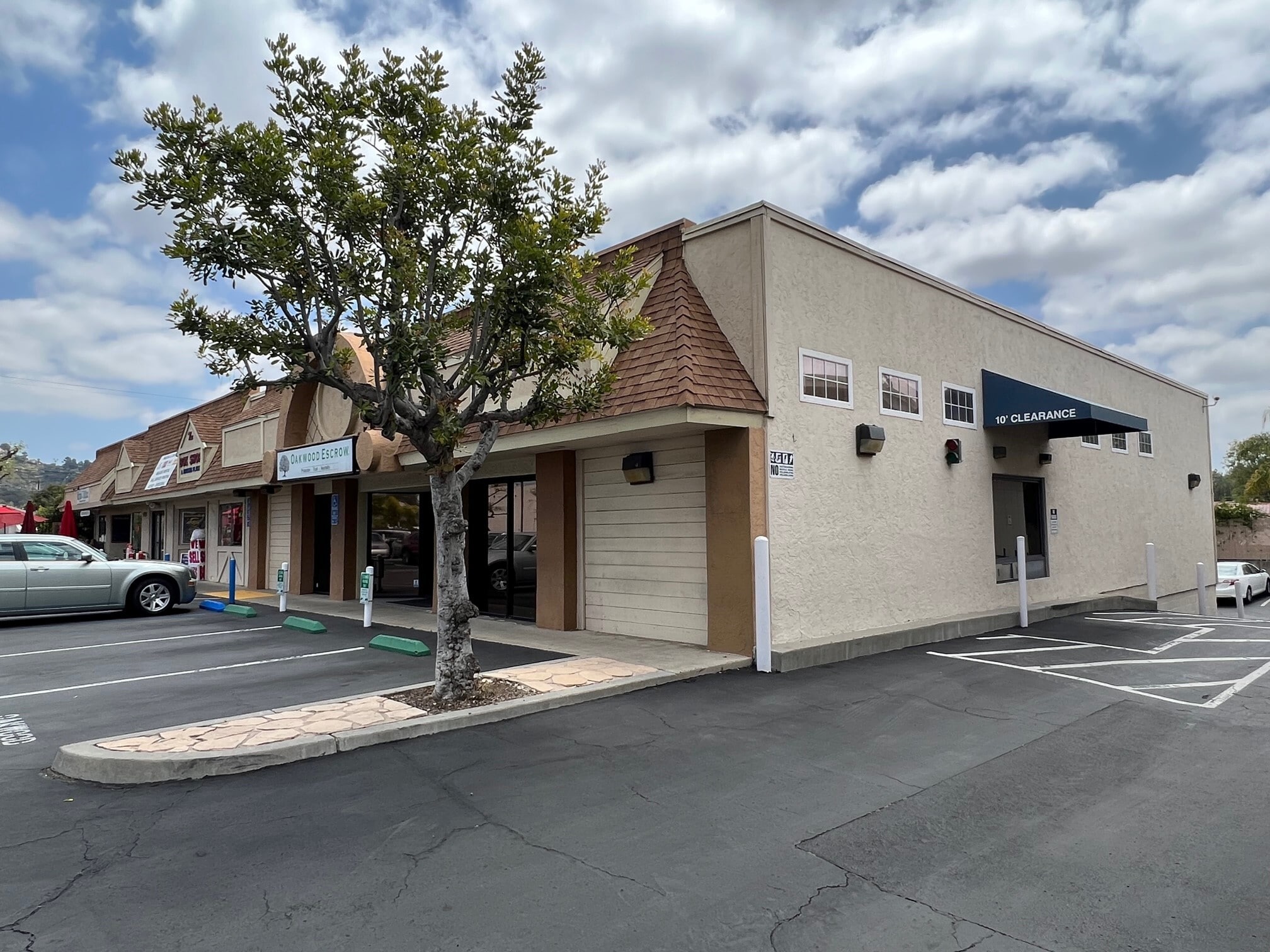 8675-8697 La Mesa Blvd, La Mesa, CA for lease Primary Photo- Image 1 of 6