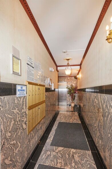 1978 2nd Ave, New York, NY for sale - Interior Photo - Image 3 of 7