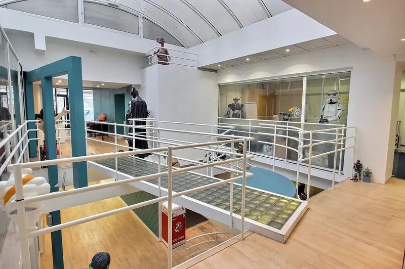Office in Paris for lease Building Photo- Image 1 of 12