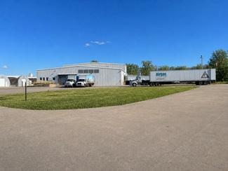 More details for 2230 Stewart Rd, Muscatine, IA - Flex for Sale