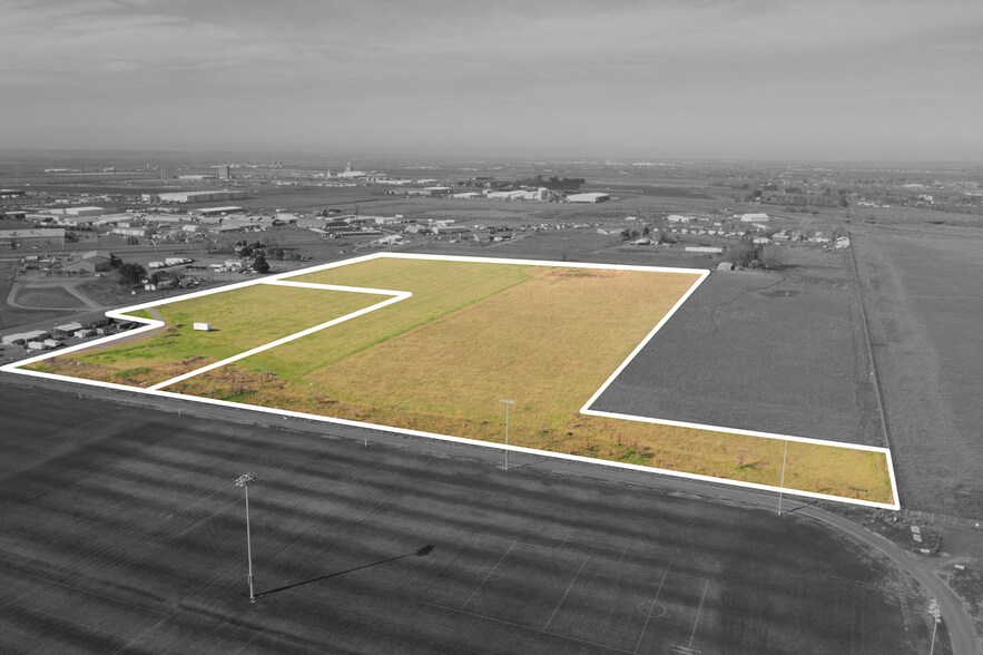 1535 Airport Road, Hermiston, OR à vendre - Aérien - Image 2 de 3