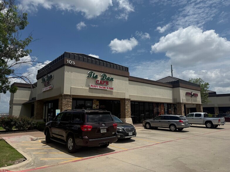 105 E Old Settlers Blvd, Round Rock, TX à louer - Photo du bâtiment - Image 3 de 9